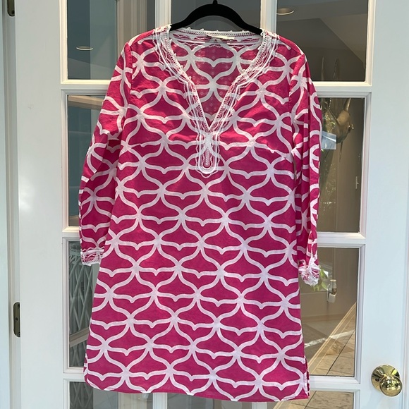 Vineyard Vines Other - Vineyard Vines Embroidered Tunic Cover Up Dress Hot Pink Sz S